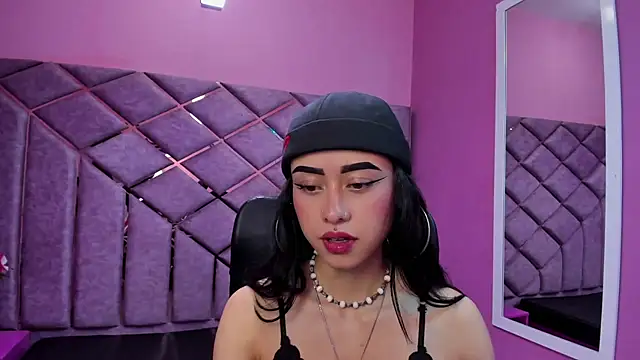 AnnySweett  online show from October 2025 04:30:01 PM
