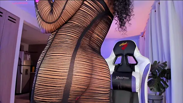  Miss Anna  online show from April 2026 09:34:02 AM