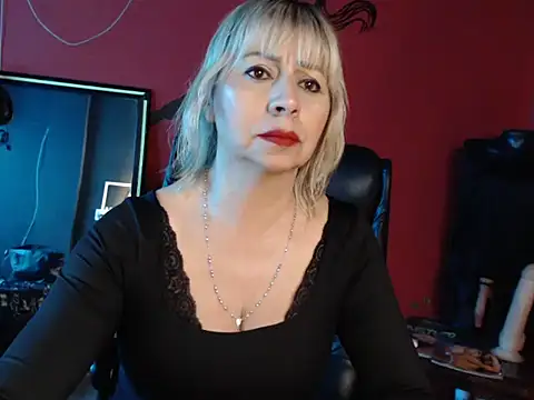 KLOE PIELL online show from March 2026 08:49:02 PM