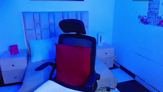 Daneshka naughty online show from September 2025 12:50:01 AM