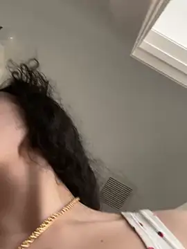 Snapshot of exoticmisfitt chatting on February 2026 08:17:02 PM exoticmisfitt online show from February 2026 08:17:02 PM