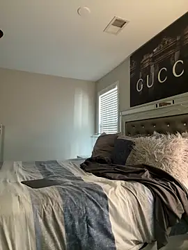 Snapshot of BubbaATL chatting on March 2026 09:33:02 PM BubbaATL online show from March 2026 09:33:02 PM