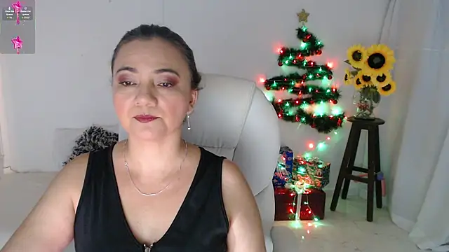 Ghada milf online show from December 2025 07:41:02 PM