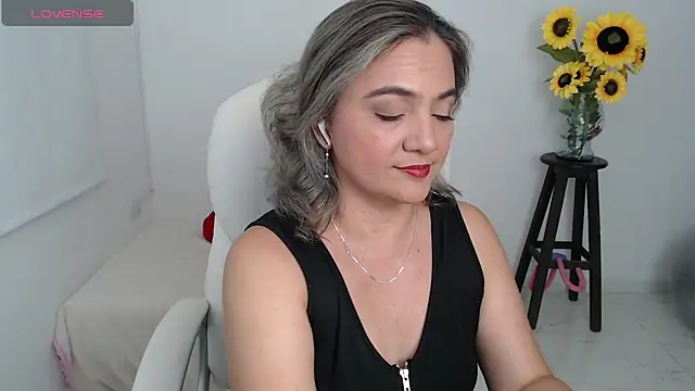 Ghada milf online show from October 2025 12:00:02 AM