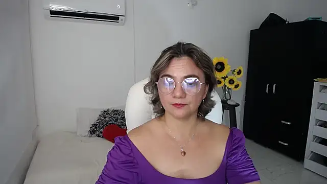 Ghada milf online show from March 2025 03:54:02 AM