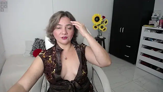 Ghada milf online show from March 2025 09:29:01 PM