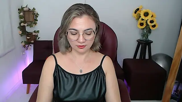 Ghada milf online show from May 2026 11:01:02 PM
