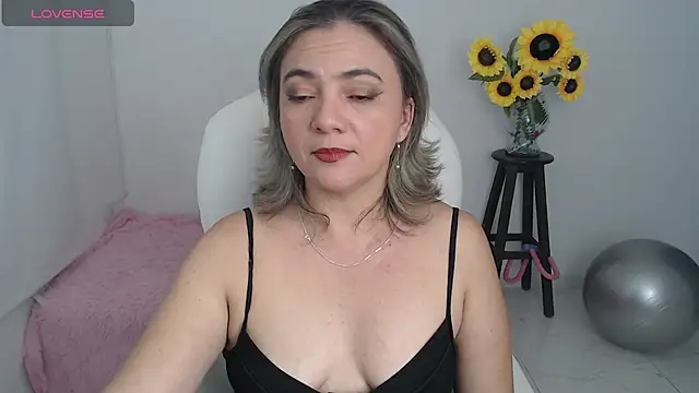 Ghada milf online show from October 2025 10:43:02 PM