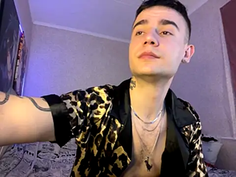 Mike severi2 online show from November 2025 12:42:02 PM