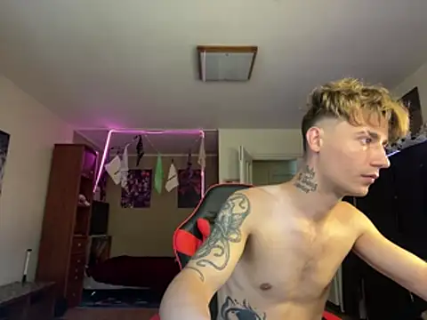 Snapshot of Mike_severi2 chatting on July 2026 09:38:01 AM Mike severi2 online show from July 2026 09:38:01 AM