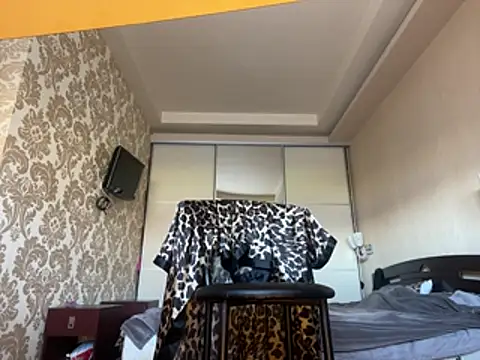 Mike severi2 online show from April 2026 12:12:02 PM