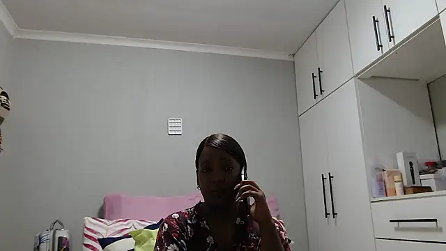 Snapshot of Amberbela chatting on May 2026 03:50:02 PM Amberbela online show from May 2026 03:50:02 PM