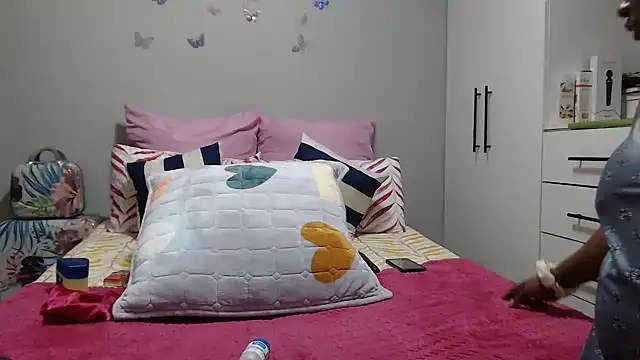 Snapshot of Amberbela chatting on May 2026 06:38:01 PM Amberbela online show from May 2026 06:38:01 PM