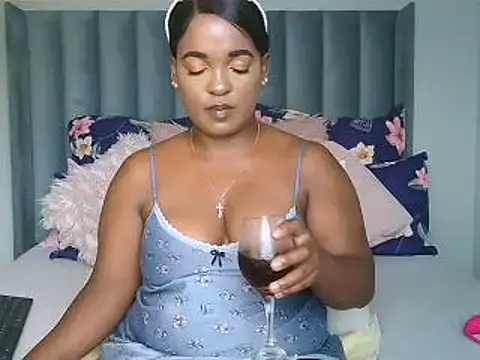 Amberbela online show from January 2025 02:47:01 PM