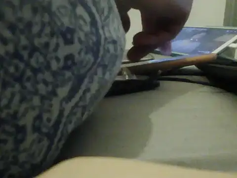 lickthehottie online show from August 2026 09:10:02 PM