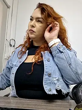 doctora-danna online show from October 2025 01:21:02 PM