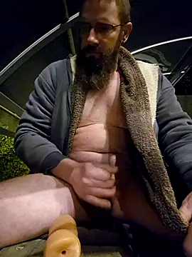 Snapshot of TRebelG chatting on November 2025 08:24:02 PM TRebelG online show from November 2025 08:24:02 PM