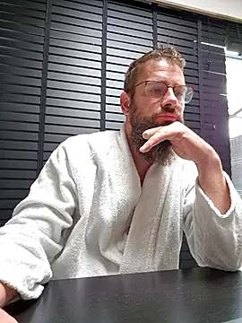 Snapshot of TRebelG chatting on October 2025 09:21:02 AM TRebelG online show from October 2025 09:21:02 AM
