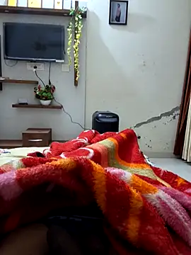 arshvir133 online show from October 2025 08:39:02 PM