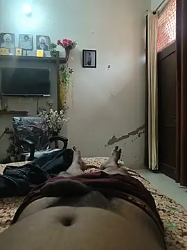 arshvir133 online show from July 2026 04:19:01 AM