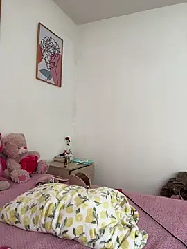 Snapshot of HallieLemon1 chatting on January 2025 01:56:01 PM HallieLemon1 online show from January 2025 01:56:01 PM