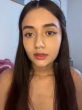 Snapshot of HallieLemon1 chatting on October 2025 10:54:01 PM HallieLemon1 online show from October 2025 10:54:01 PM