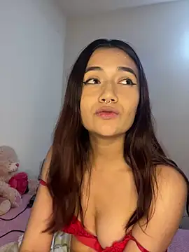 Snapshot of HallieLemon1 chatting on December 2024 04:20:02 AM HallieLemon1 online show from December 2024 04:20:02 AM