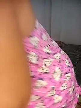 emma-19- online show from April 2026 04:03:01 AM