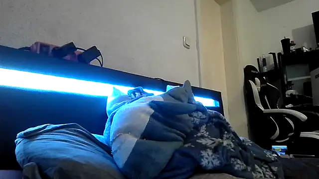 Nicolasjlhkjzl online show from May 2026 08:42:02 AM