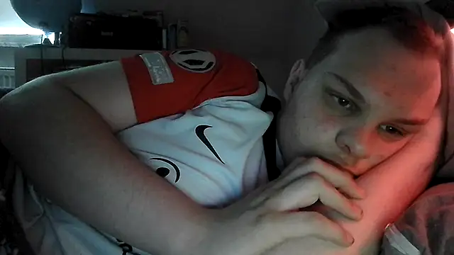 Nicolasjlhkjzl online show from April 2026 12:20:01 PM