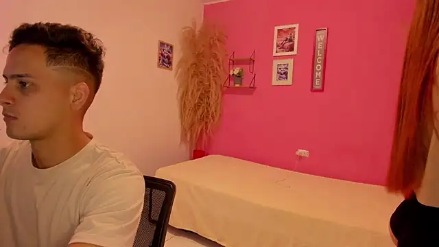 JANER 03 online show from November 2025 06:24:02 PM