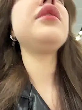 Peachy Dream online show from November 2025 03:13:02 PM