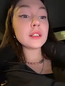 Snapshot of Peachy_Dream chatting on February 2026 06:28:01 PM Peachy Dream online show from February 2026 06:28:01 PM