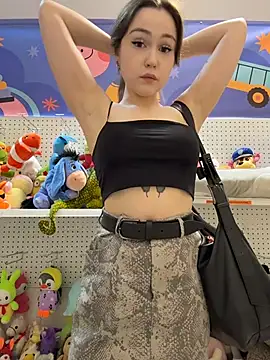 Peachy Dream online show from May 2026 04:07:01 PM