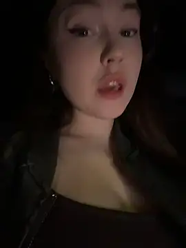 Snapshot of Peachy_Dream chatting on February 2026 06:41:01 PM Peachy Dream online show from February 2026 06:41:01 PM