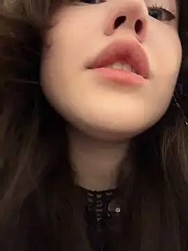 Peachy Dream online show from March 2026 05:07:02 PM