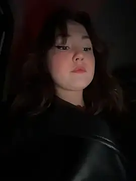 Peachy Dream online show from November 2025 06:08:01 PM