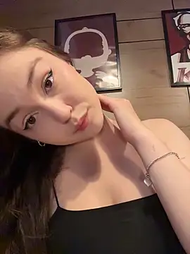 Peachy Dream online show from July 2026 03:22:01 PM