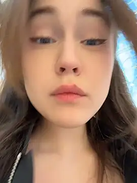 Peachy Dream online show from April 2026 04:02:02 PM