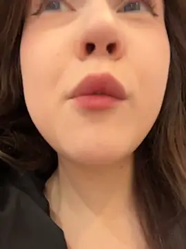 Snapshot of Peachy_Dream chatting on January 2026 01:06:01 PM Peachy Dream online show from January 2026 01:06:01 PM