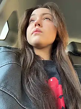 Peachy Dream online show from April 2026 03:05:01 PM