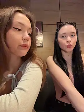 Peachy Dream online show from July 2026 02:46:02 PM