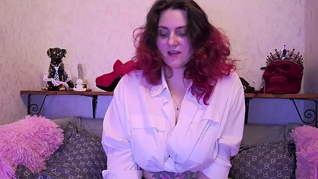 Snapshot of Cute_Carla chatting on March 2025 05:24:02 PM Cute Carla online show from March 2025 05:24:02 PM