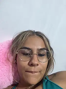 MartinaWestt online show from March 2026 01:39:01 AM