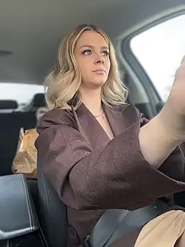 Love Bri online show from March 2026 11:01:02 AM