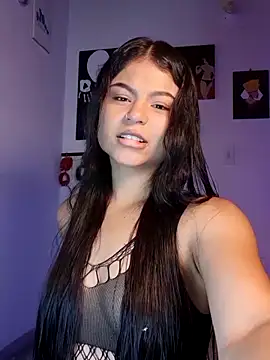 Cleo hills online show from April 2026 01:48:01 PM