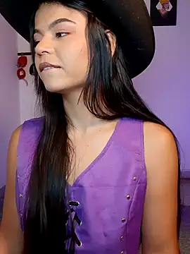 Cleo hills online show from March 2026 01:42:01 PM