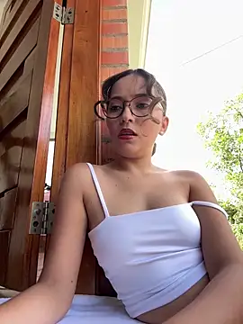 Snapshot of Penelope-Hot chatting on June 2026 08:19:02 PM Penelope-Hot online show from June 2026 08:19:02 PM
