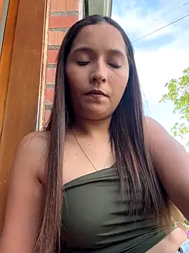 Snapshot of Penelope-Hot chatting on October 2025 09:04:02 PM Penelope-Hot online show from October 2025 09:04:02 PM