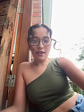 Penelope-Hot online show from April 2026 09:20:01 PM